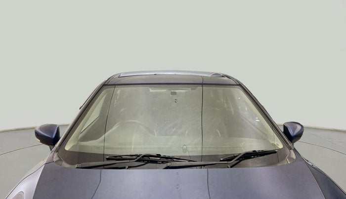 2018 Maruti Baleno DELTA PETROL 1.2, Petrol, Manual, 77,495 km, Front Windshield
