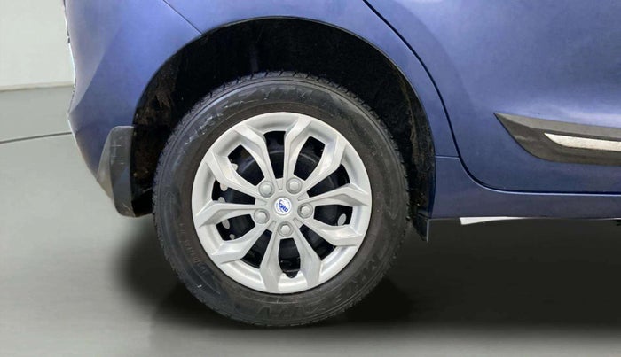 2018 Maruti Baleno DELTA PETROL 1.2, Petrol, Manual, 77,495 km, Right Rear Wheel
