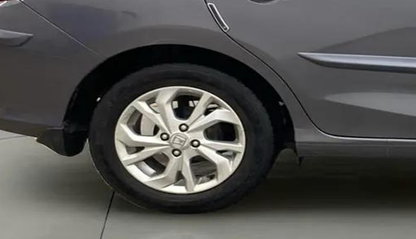 2020 Honda Amaze 1.2L I-VTEC VX CVT, Petrol, Automatic, 70,690 km, Right Rear Wheel