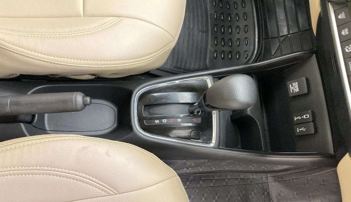 2020 Honda Amaze 1.2L I-VTEC VX CVT, Petrol, Automatic, 70,690 km, Gear Lever