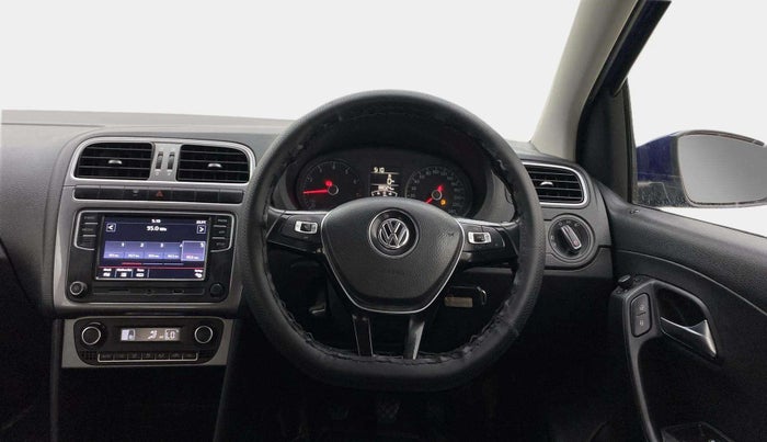 2019 Volkswagen Polo HIGHLINE PLUS 1.0, Petrol, Manual, 88,059 km, Steering Wheel Close Up