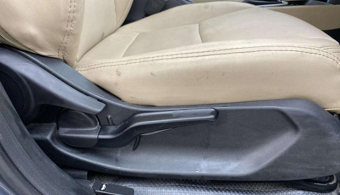 2022 Honda City 1.5L I-VTE V CVT, Petrol, Automatic, 86,203 km, Driver Side Adjustment Panel