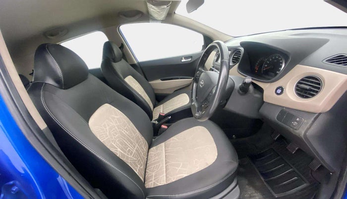 2018 Hyundai Grand i10 ASTA 1.2 KAPPA VTVT, Petrol, Manual, 1,01,482 km, Right Side Front Door Cabin