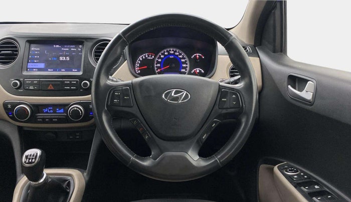 2018 Hyundai Grand i10 ASTA 1.2 KAPPA VTVT, Petrol, Manual, 1,01,482 km, Steering Wheel Close Up