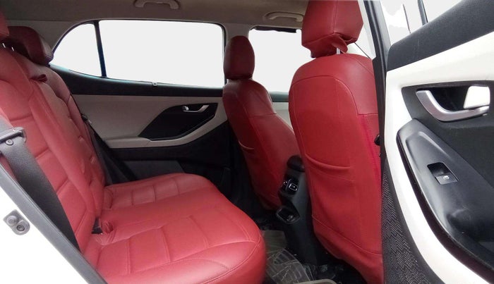 2023 Hyundai Creta SX 1.5 PETROL, Petrol, Manual, 67,397 km, Right Side Rear Door Cabin