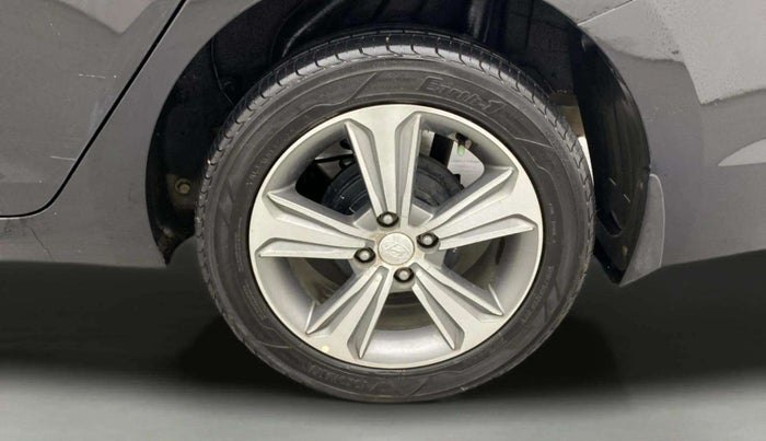 2019 Hyundai Verna 1.6 VTVT SX, Petrol, Manual, 55,736 km, Left Rear Wheel