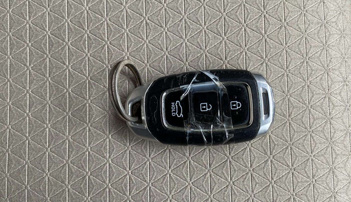 2019 Hyundai Verna 1.6 VTVT SX, Petrol, Manual, 55,736 km, Key Close Up