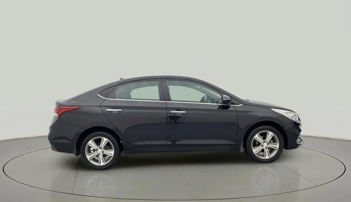 2019 Hyundai Verna 1.6 VTVT SX, Petrol, Manual, 55,736 km, Right Side View