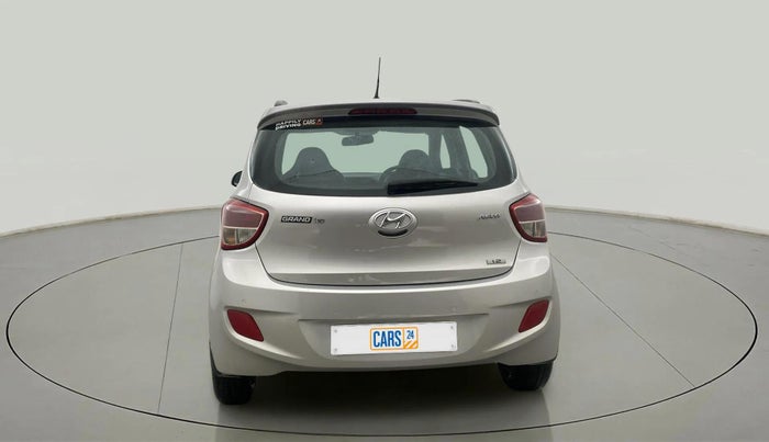2016 Hyundai Grand i10 ASTA (O) 1.2 KAPPA VTVT, Petrol, Manual, 33,603 km, Back/Rear