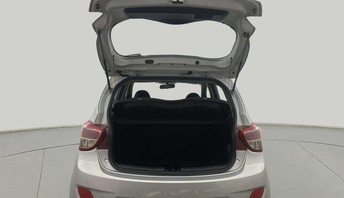2016 Hyundai Grand i10 ASTA (O) 1.2 KAPPA VTVT, Petrol, Manual, 33,603 km, Boot Open Zoomed View