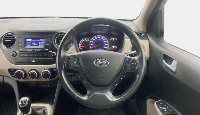 2016 Hyundai Grand i10 ASTA (O) 1.2 KAPPA VTVT, Petrol, Manual, 33,603 km, Steering Wheel Close Up
