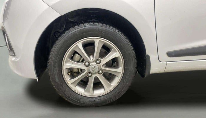2016 Hyundai Grand i10 ASTA (O) 1.2 KAPPA VTVT, Petrol, Manual, 33,603 km, Left Front Wheel