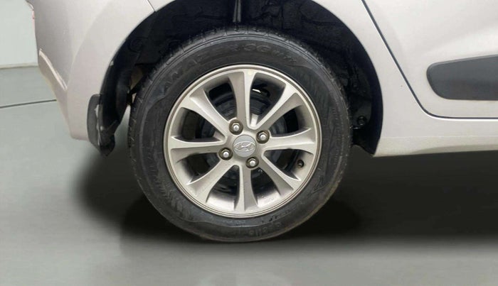 2016 Hyundai Grand i10 ASTA (O) 1.2 KAPPA VTVT, Petrol, Manual, 33,603 km, Right Rear Wheel