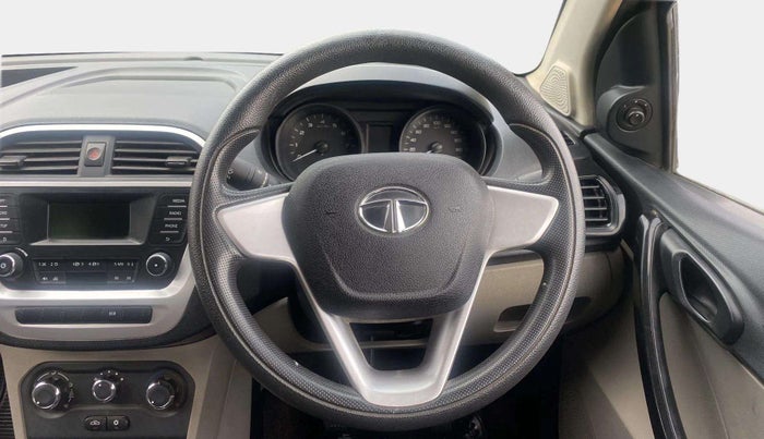 2016 Tata Tiago XT PETROL, Petrol, Manual, 41,886 km, Steering Wheel Close Up
