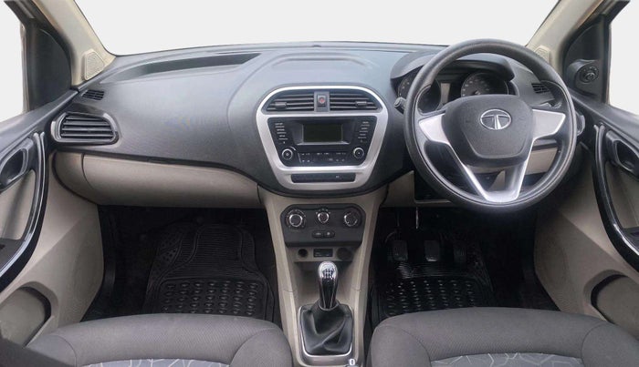 2016 Tata Tiago XT PETROL, Petrol, Manual, 41,886 km, Dashboard