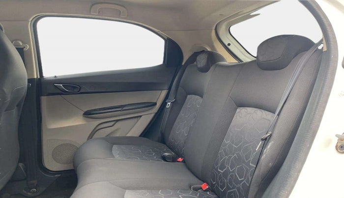 2016 Tata Tiago XT PETROL, Petrol, Manual, 41,886 km, Right Side Rear Door Cabin