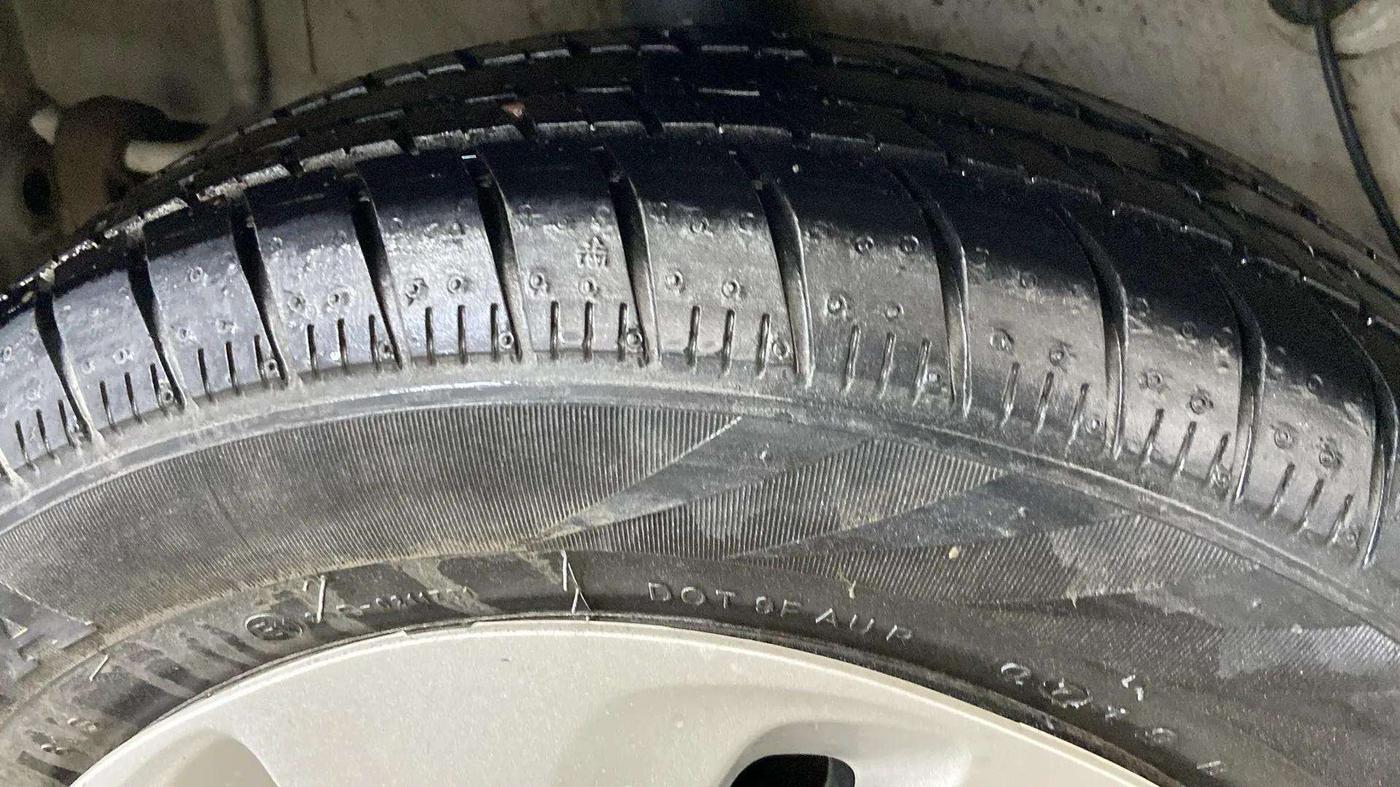 2019 Maruti Celerio VXI, Petrol, Manual, 18,060 km, Left Front Tyre Tread