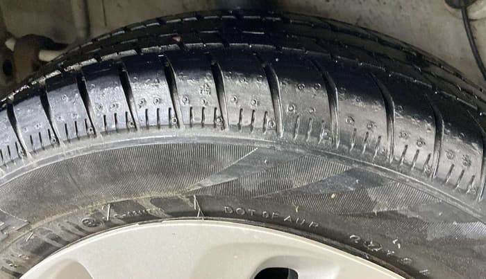 2019 Maruti Celerio VXI, Petrol, Manual, 18,060 km, Left Front Tyre Tread