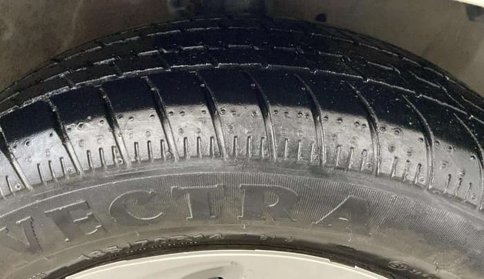 2019 Maruti Celerio VXI, Petrol, Manual, 18,060 km, Right Front Tyre Tread