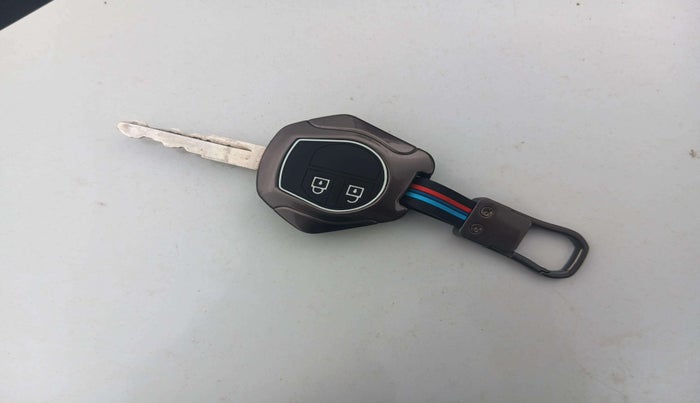 2022 Maruti Ertiga VXI CNG, CNG, Manual, 34,960 km, Key Close Up
