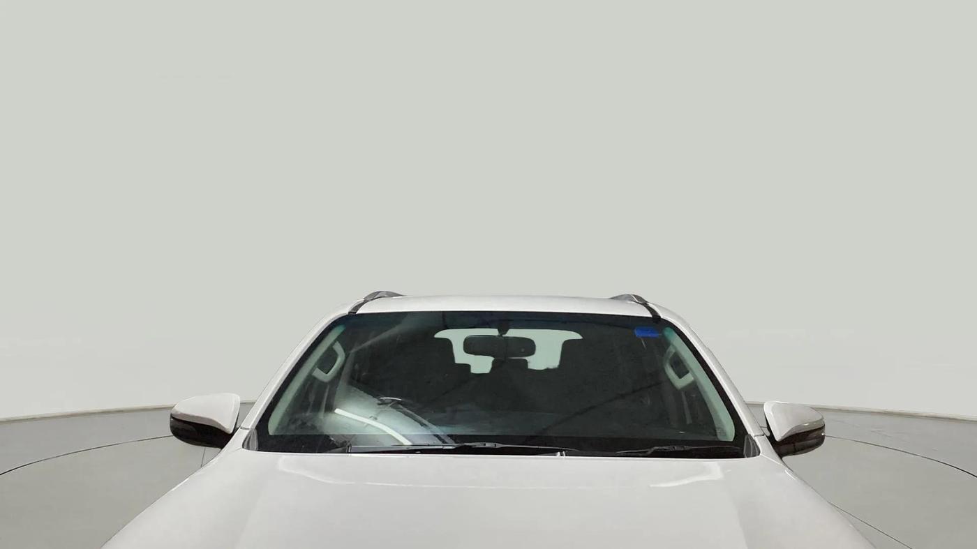 2022 Toyota Fortuner 4X2 MT 2.7 PETROL, Petrol, Manual, 10,863 km, Front Windshield