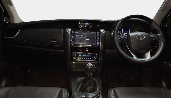 2022 Toyota Fortuner 4X2 MT 2.7 PETROL, Petrol, Manual, 10,541 km, Dashboard