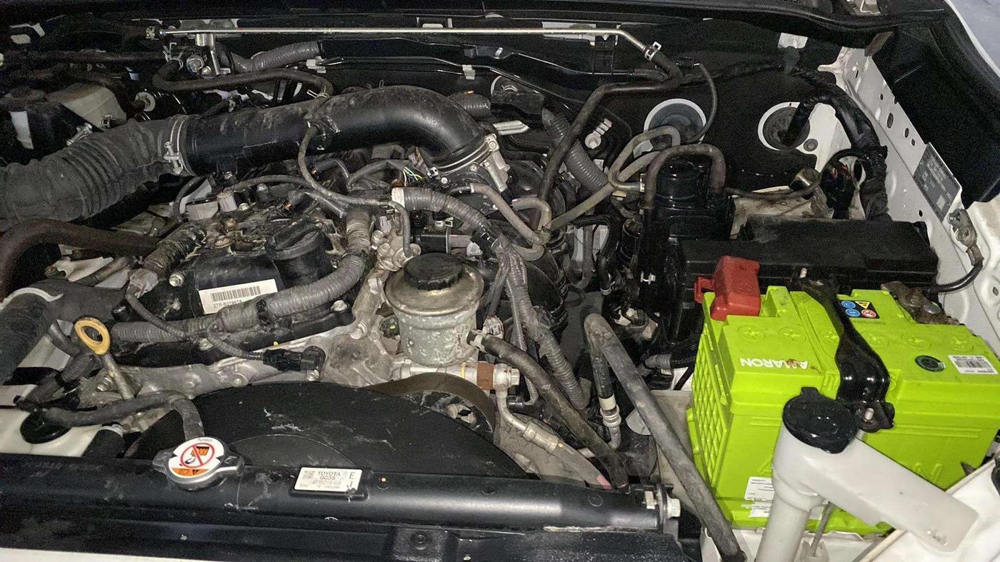 2022 Toyota Fortuner 4X2 MT 2.7 PETROL, Petrol, Manual, 10,863 km, Engine View - Left