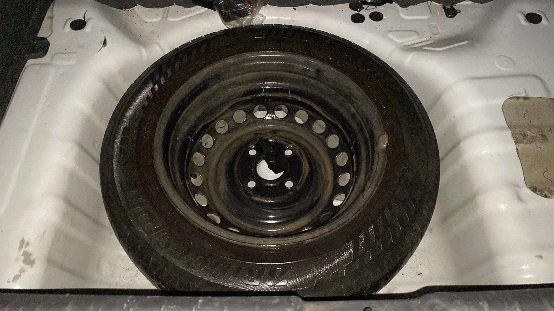 Spare-Tyre-22