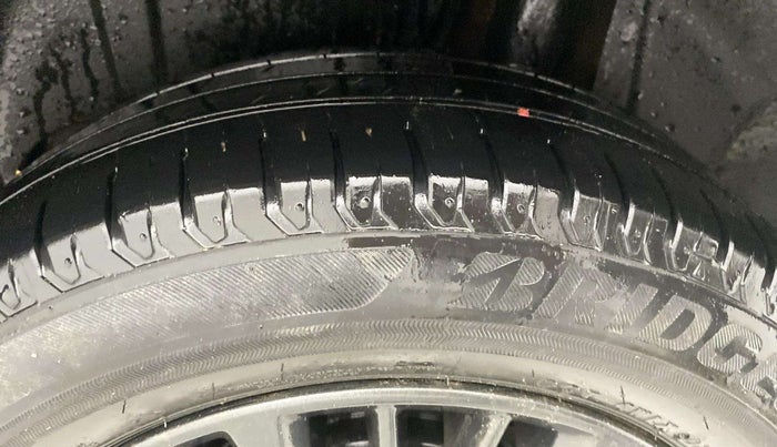2021 Maruti XL6 ALPHA MT, Petrol, Manual, 35,030 km, Left Rear Tyre Tread