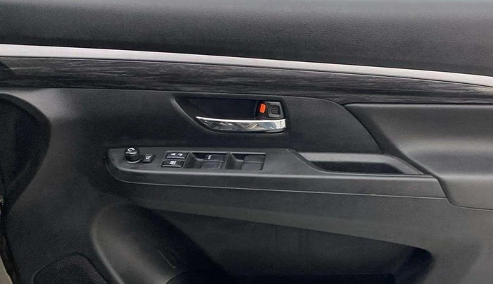2021 Maruti XL6 ALPHA MT, Petrol, Manual, 35,030 km, Driver Side Door Panels Control