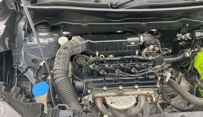 2021 Maruti XL6 ALPHA MT, Petrol, Manual, 35,030 km, Engine View - Right