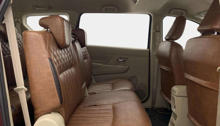 2019 Maruti Ertiga ZXI SHVS, Petrol, Manual, 45,237 km, Right Side Rear Door Cabin