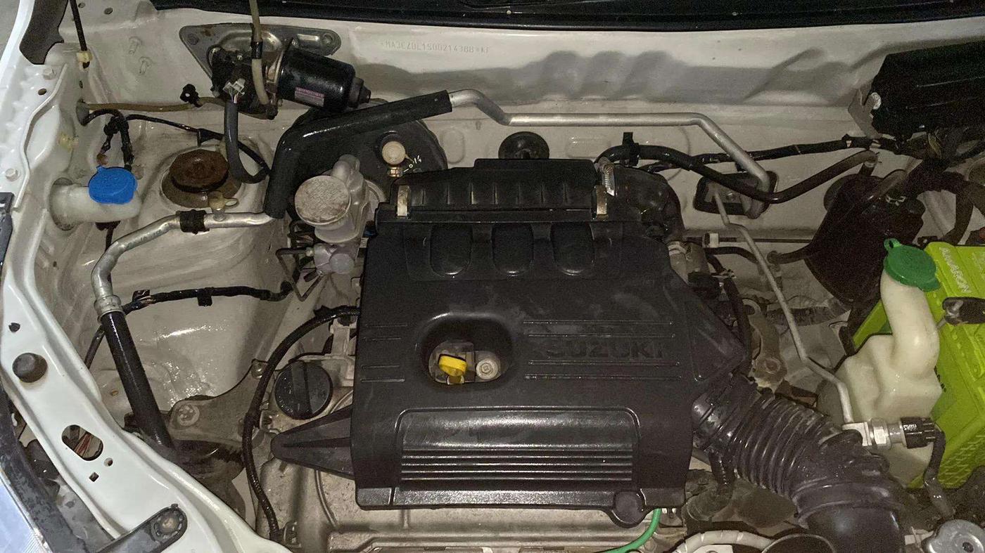 2015 Maruti Alto K10 LXI, Petrol, Manual, 11,357 km, Engine View - Right