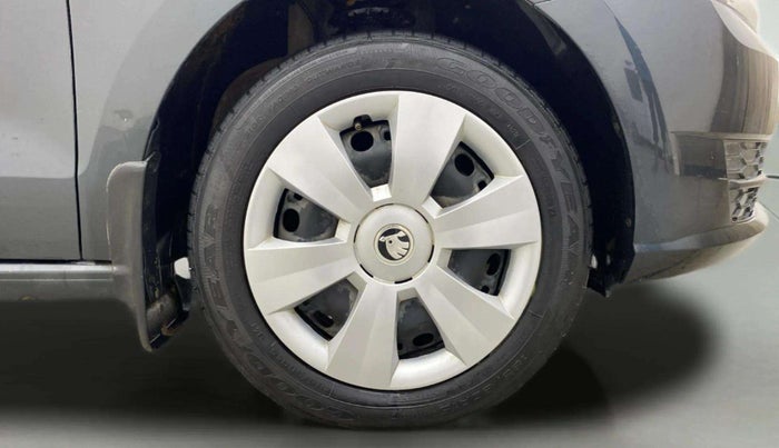 2020 Skoda Rapid ACTIVE 1.0 TSI, Petrol, Manual, 24,157 km, Right Front Wheel