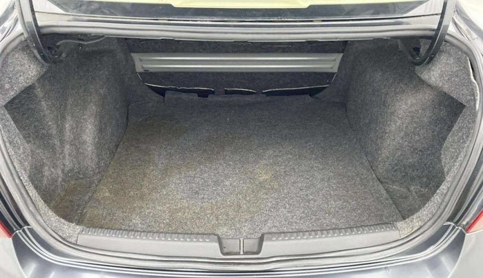 2020 Skoda Rapid ACTIVE 1.0 TSI, Petrol, Manual, 24,157 km, Boot Open Zoomed View