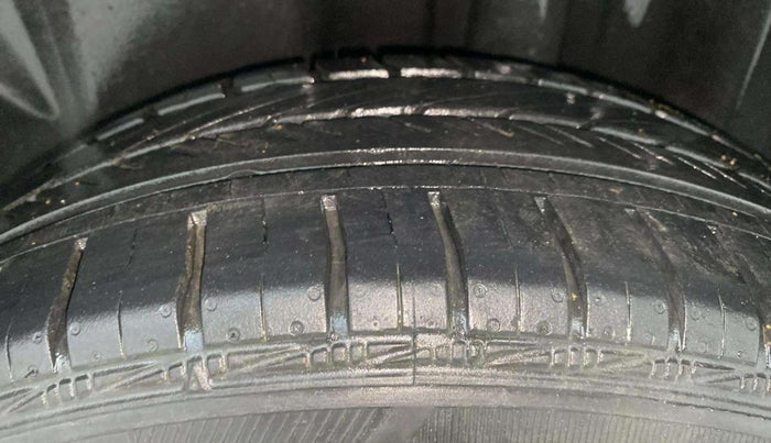 2020 Skoda Rapid ACTIVE 1.0 TSI, Petrol, Manual, 24,157 km, Left Rear Tyre Tread