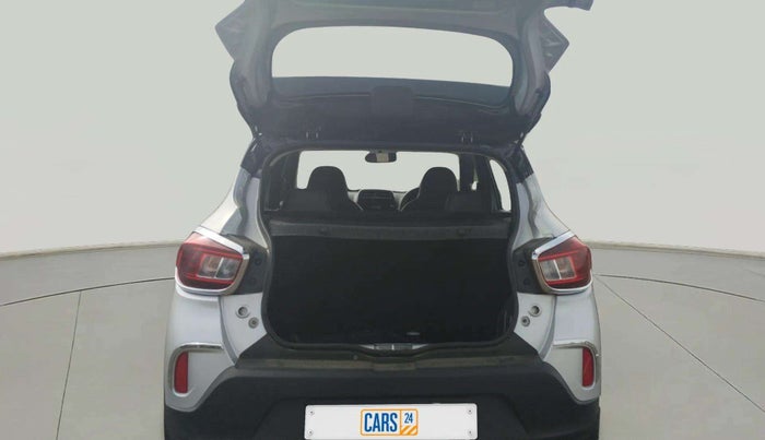 2024 Renault Kwid RXT 1.0, Petrol, Manual, 5,465 km, Boot Inside