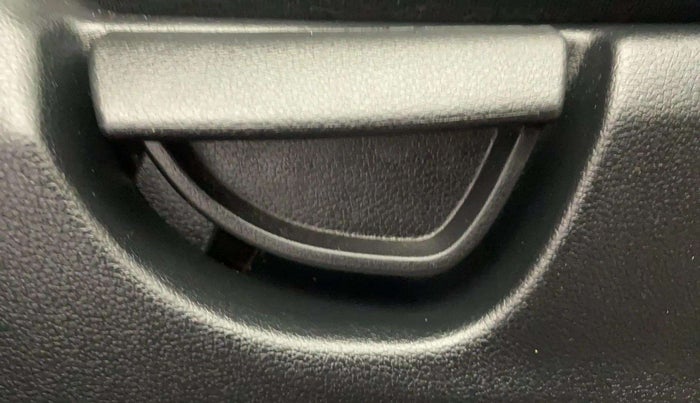2019 Hyundai NEW SANTRO SPORTZ MT, Petrol, Manual, 38,175 km, Driver Side Adjustment Panel