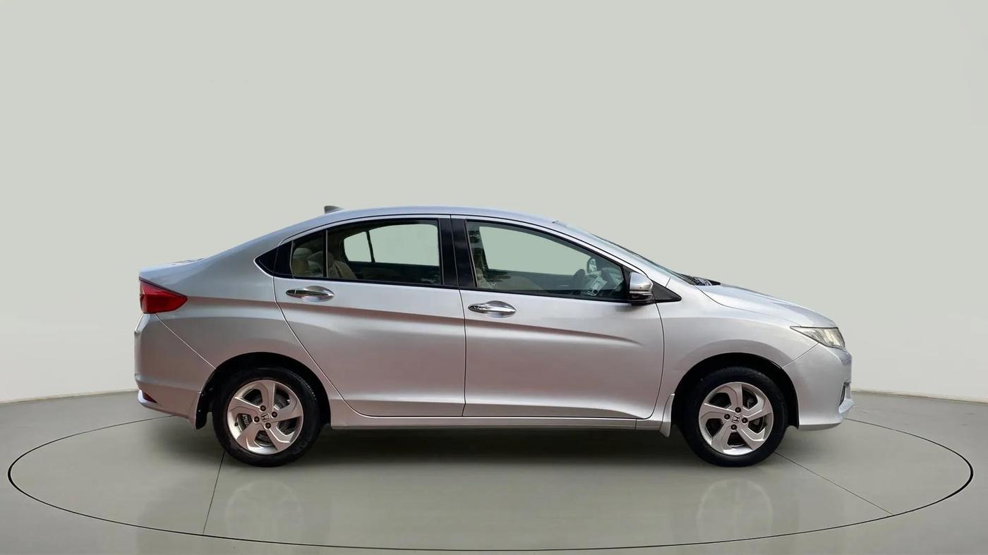 2015 Honda City 1.5L I-VTEC V MT, Petrol, Manual, 69,276 km, Right Side View