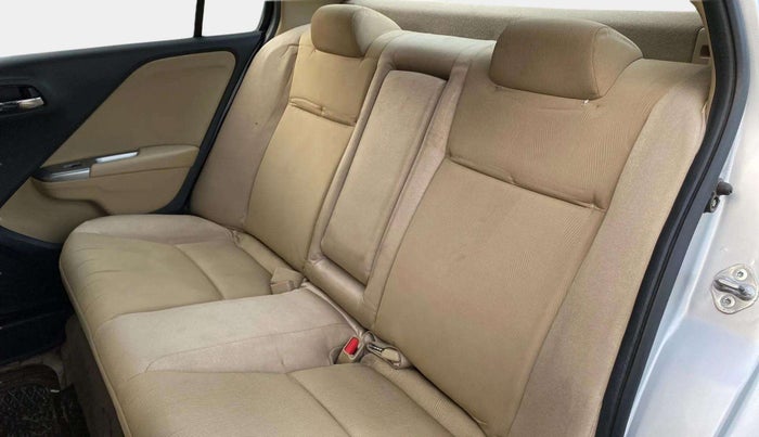 2015 Honda City 1.5L I-VTEC V MT, Petrol, Manual, 69,276 km, Right Side Rear Door Cabin