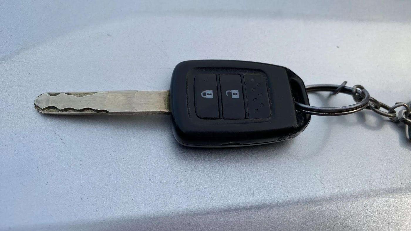 2015 Honda City 1.5L I-VTEC V MT, Petrol, Manual, 69,276 km, Key Close Up
