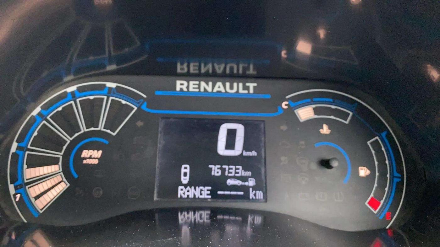 2022 Renault TRIBER RXT, Petrol, Manual, 76,713 km, Odometer Image