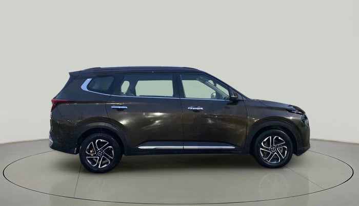 2022 KIA CARENS LUXURY 1.5 DIESEL 7 STR, Diesel, Manual, 39,510 km, Right Side View