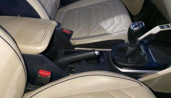 2022 KIA CARENS LUXURY 1.5 DIESEL 7 STR, Diesel, Manual, 39,510 km, Gear Lever
