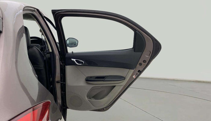2018 Tata Tiago XZ PETROL, Petrol, Manual, 63,497 km, RHS Rear Door