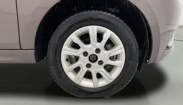 2018 Tata Tiago XZ PETROL, Petrol, Manual, 63,497 km, Right Front Wheel