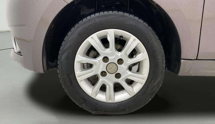 2018 Tata Tiago XZ PETROL, Petrol, Manual, 63,497 km, Left Front Wheel