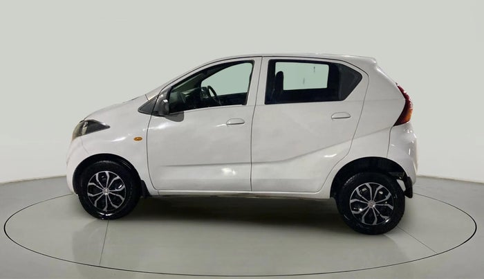 2017 Datsun Redi Go T (O), Petrol, Manual, 62,279 km, Left Side