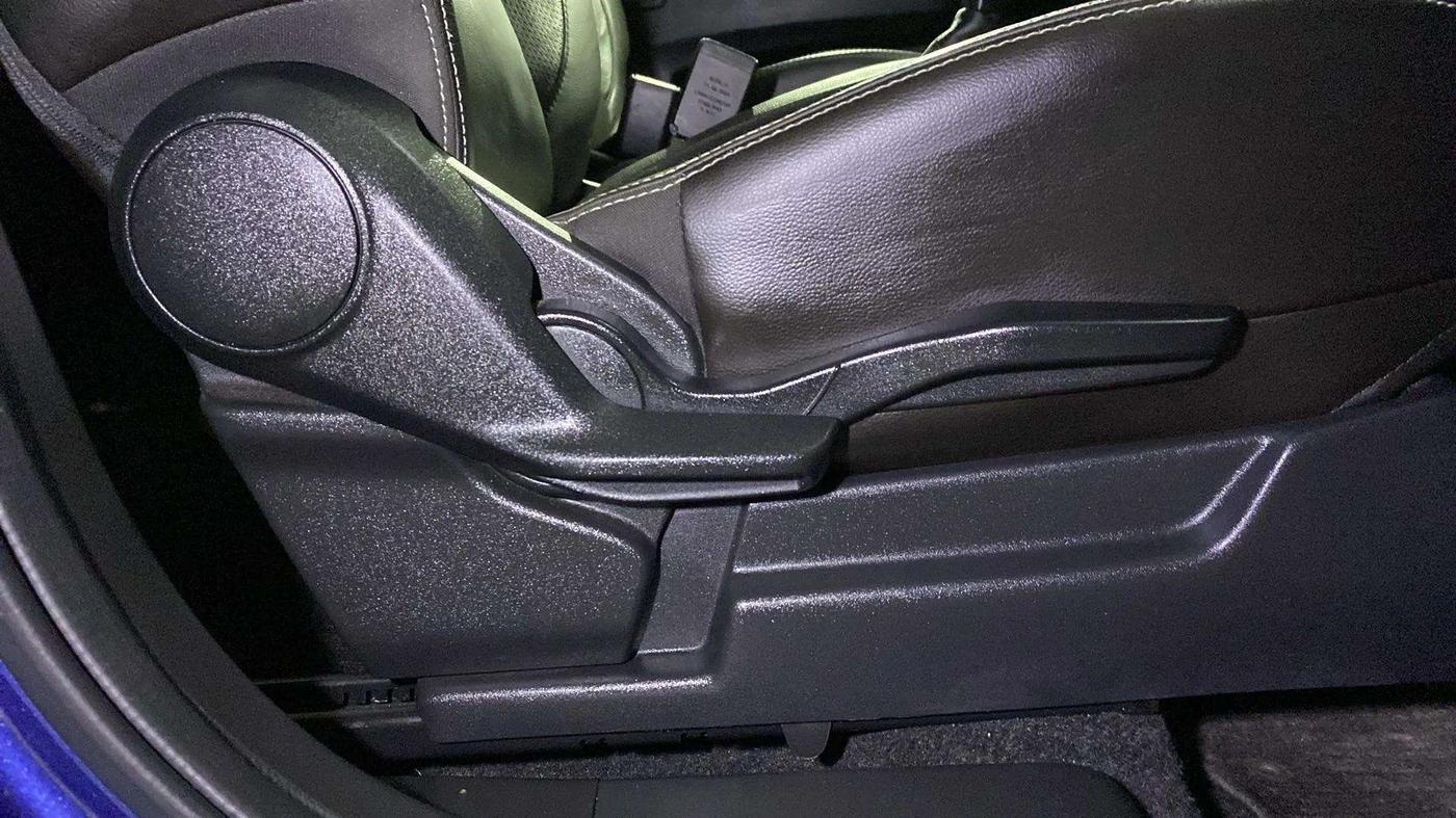2020 Maruti XL6 ALPHA AT, Petrol, Automatic, 10,556 km, Driver Side Adjustment Panel