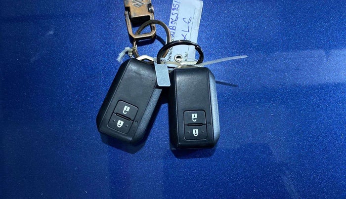 2020 Maruti XL6 ALPHA AT, Petrol, Automatic, 10,552 km, Key Close Up